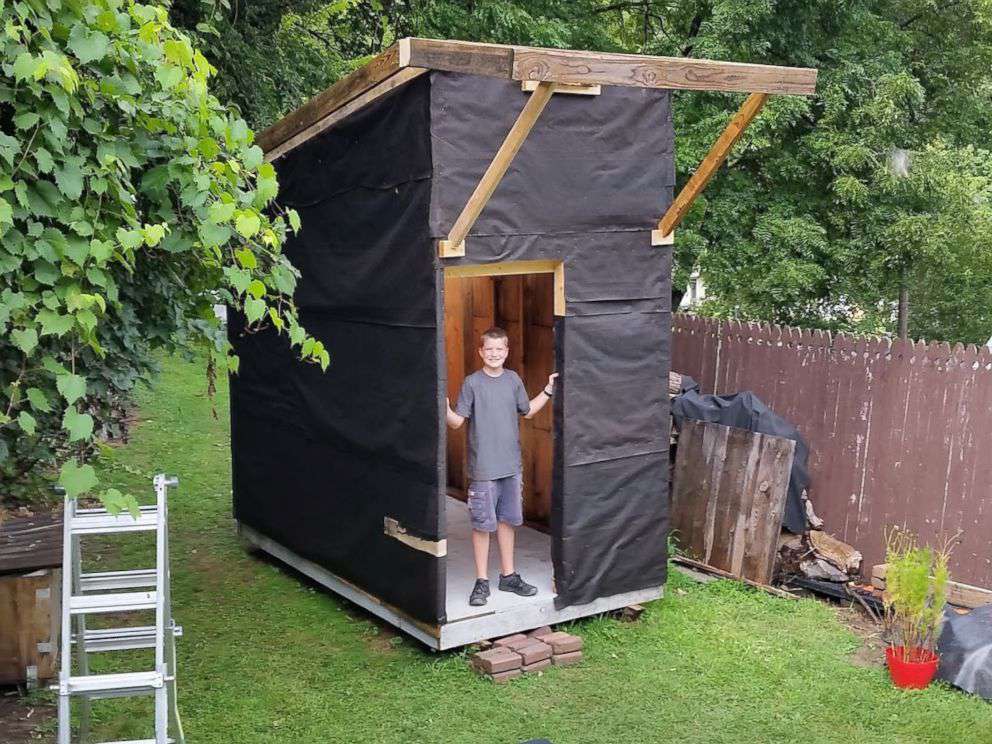Taboola Ad Example 55302 - 13 Year Old Builds $1,500 Tiny House In Family's Backyard - You Have To See This