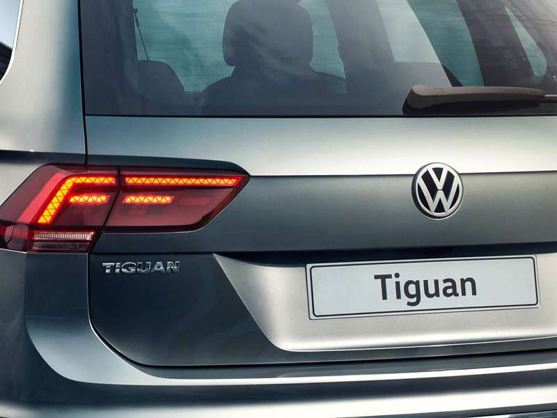 Taboola Ad Example 52335 - Стиль, заметный сразу Подберите свой идеальный Volkswagen Tiguan на официальном сайте