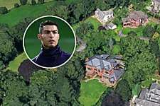 Outbrain Ad Example 41337 - Cristiano Ronaldo Selling Former Manchester Mansion For £3.25M