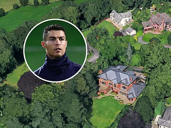 Outbrain Ad Example 53030 - Cristiano Ronaldo Selling Former Manchester Mansion For £3.25M