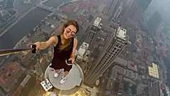Outbrain Ad Example 40880 - Most Dangerous Selfies Ever Taken