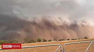 Outbrain Ad Example 31326 - Red ‘wall Of Dust’ Envelops Australian Town