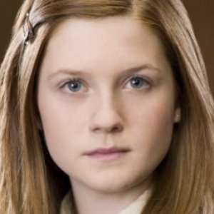 Zergnet Ad Example 50279 - Ginny From 'Harry Potter' Is 28 And Unrecognizably Gorgeous