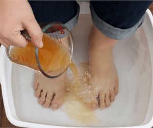 Content.Ad Ad Example 4206 - This Man Found A Way To "Get Rid" Of Toenail Fungus