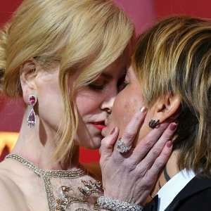 Zergnet Ad Example 63411 - Weird Things Everyone Ignores About Nicole Kidman's Marriage