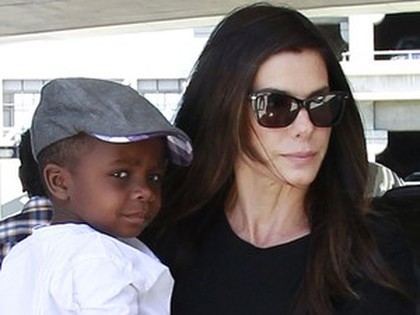 RevContent Ad Example 7789 - Sandra Bullock's Son Used To Be Adorable, But Today He Looks Insane