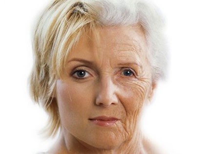 RevContent Ad Example 7774 - 74 Year Old Markham Grandma Amazes Doctors: Forget Botox & Do This Daily