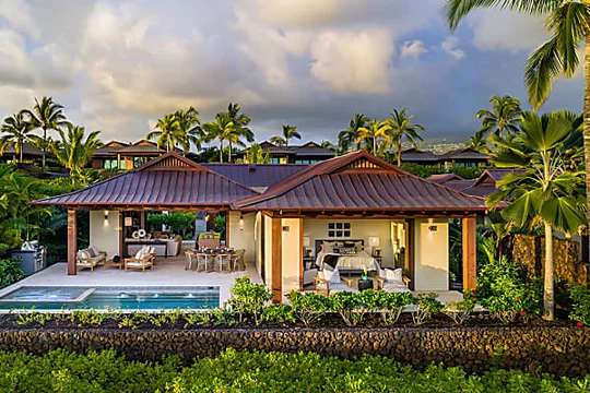 Outbrain Ad Example 45740 - New Tropical Home In A 450-Acre Private Resort On The Big Island Of Hawaii