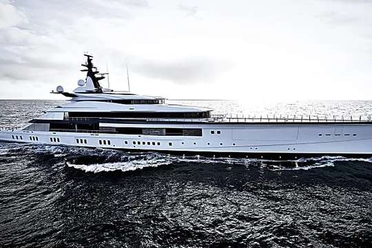 Outbrain Ad Example 54520 - Dallas Cowboys Owner Jerry Jones Splashes Out On Superyacht