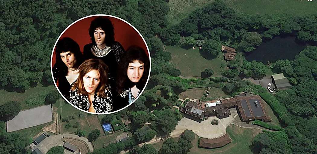 Outbrain Ad Example 48286 - Fit For Queen: Roger Taylor’s Longtime English Country Estate Up For Sale
