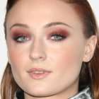 Zergnet Ad Example 67618 - The Nasty Sacrifice Sophie Turner Made For 'GoT'