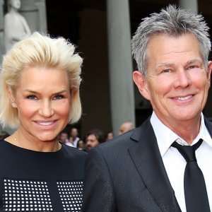 Zergnet Ad Example 65087 - Yolanda Hadid's Ex Reveals What Ended Their Marriage