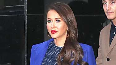 Outbrain Ad Example 39471 - Jessica Mulroney: 5 Things To Know About Meghan Markle’s BFF Whose TV Show Was Pulled
