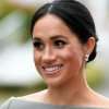Zergnet Ad Example 61213 - Pregnant Meghan Markle Stops Closing Car Doors After Warning