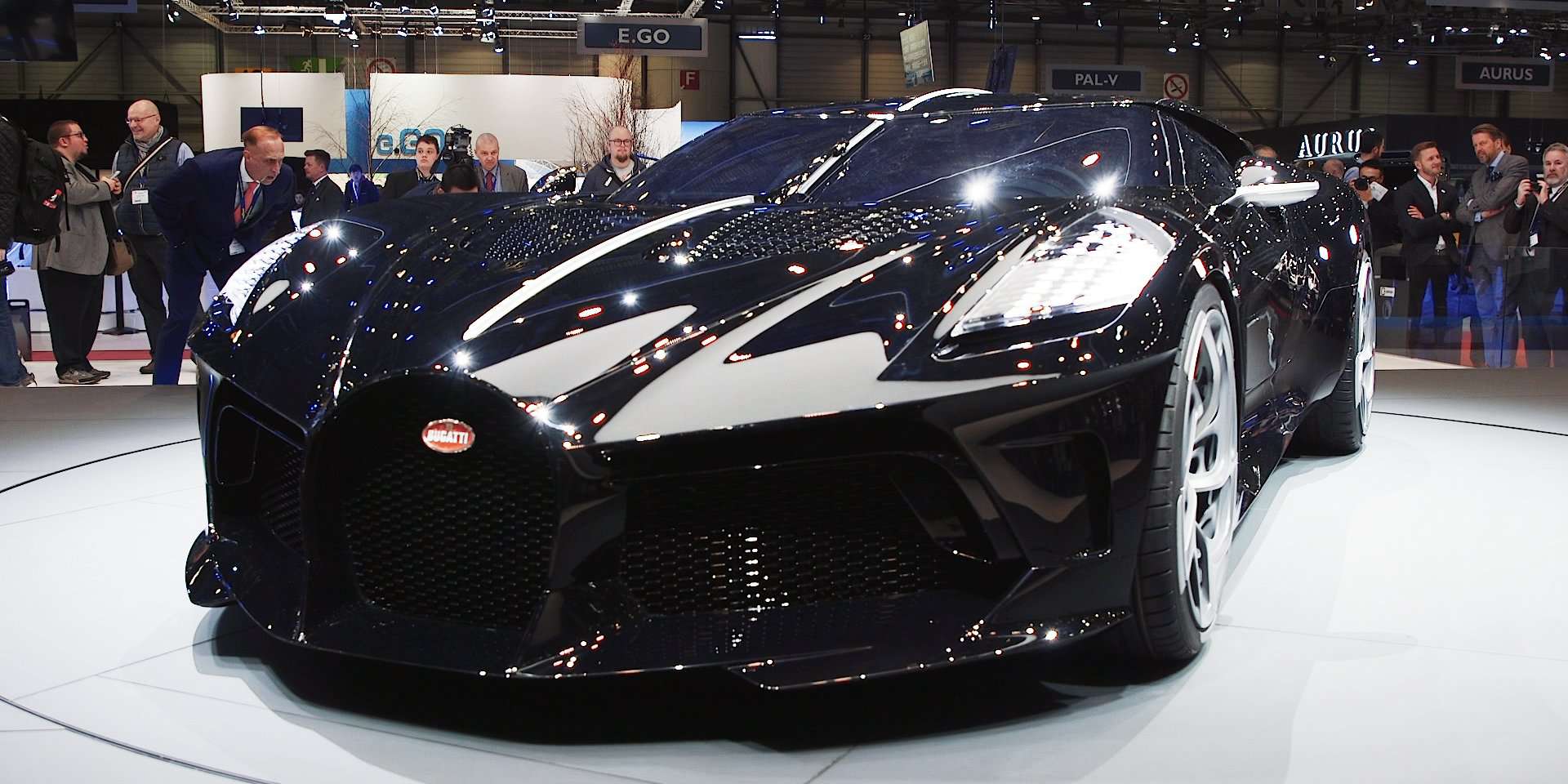 Taboola Ad Example 64391 - Take A Closer Look At Bugatti's $19 Million La Voiture Noire — The Most Expensive Car Ever Sold