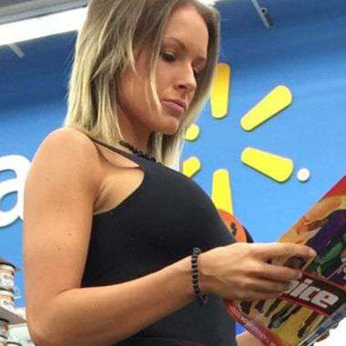 Yahoo Gemini Ad Example 40553 - Mind-Blowing Walmart Pics: For Brave Eyes Only