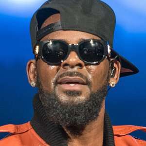 Zergnet Ad Example 64723 - Here's Who Paid R. Kelly's Owed Child Support