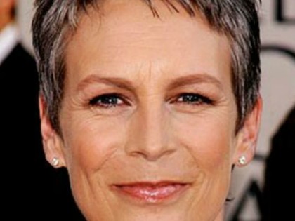 RevContent Ad Example 11260 - Jamie Lee Curtis Reveals The Secrets About Her Transgender Transformtaion