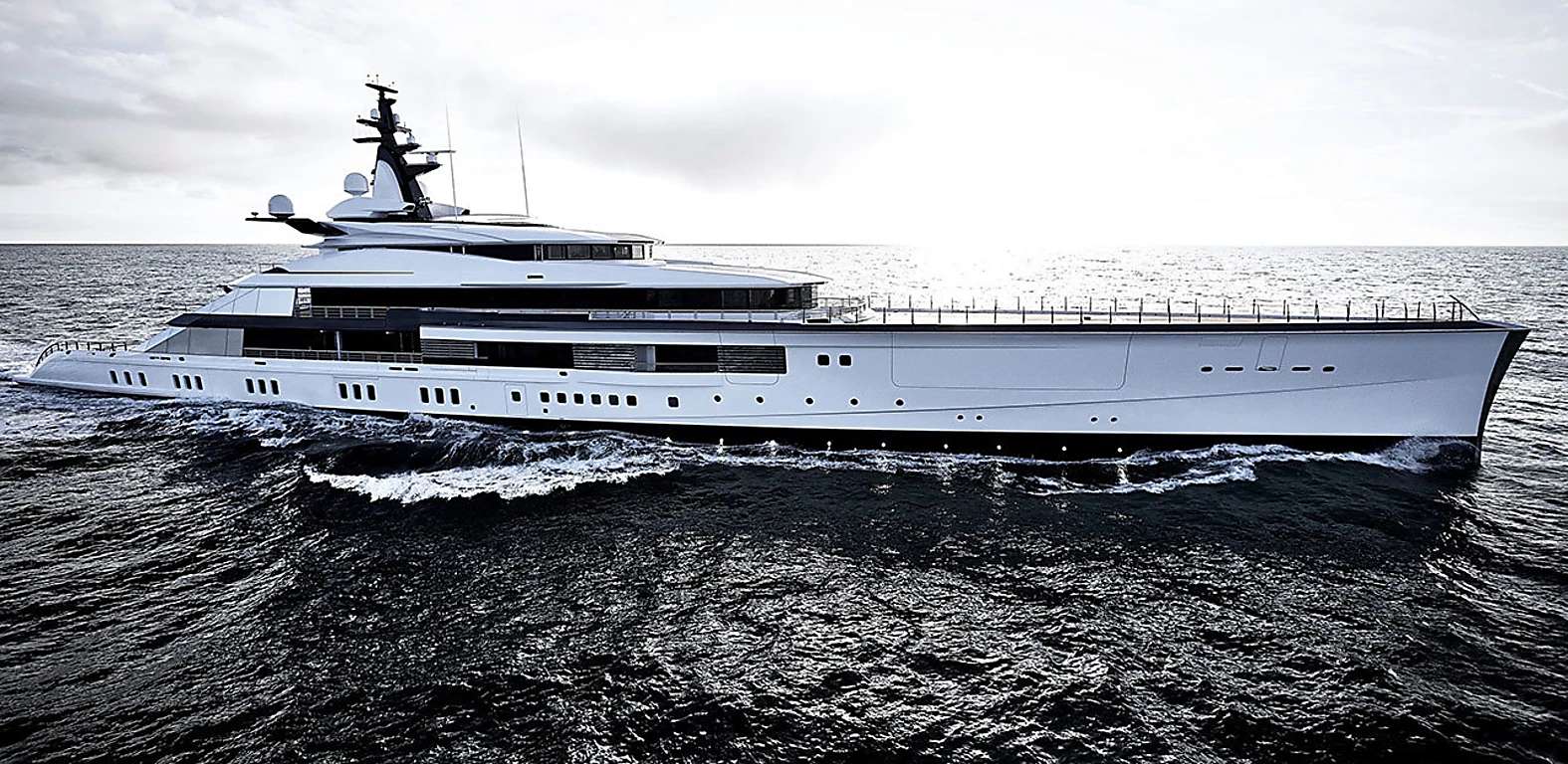 Outbrain Ad Example 56579 - Dallas Cowboys Owner Jerry Jones Splashes Out On Superyacht
