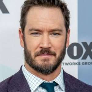 Zergnet Ad Example 60287 - 'Saved By The Bell' Star Mark-Paul Gosselaar Admits He Dated