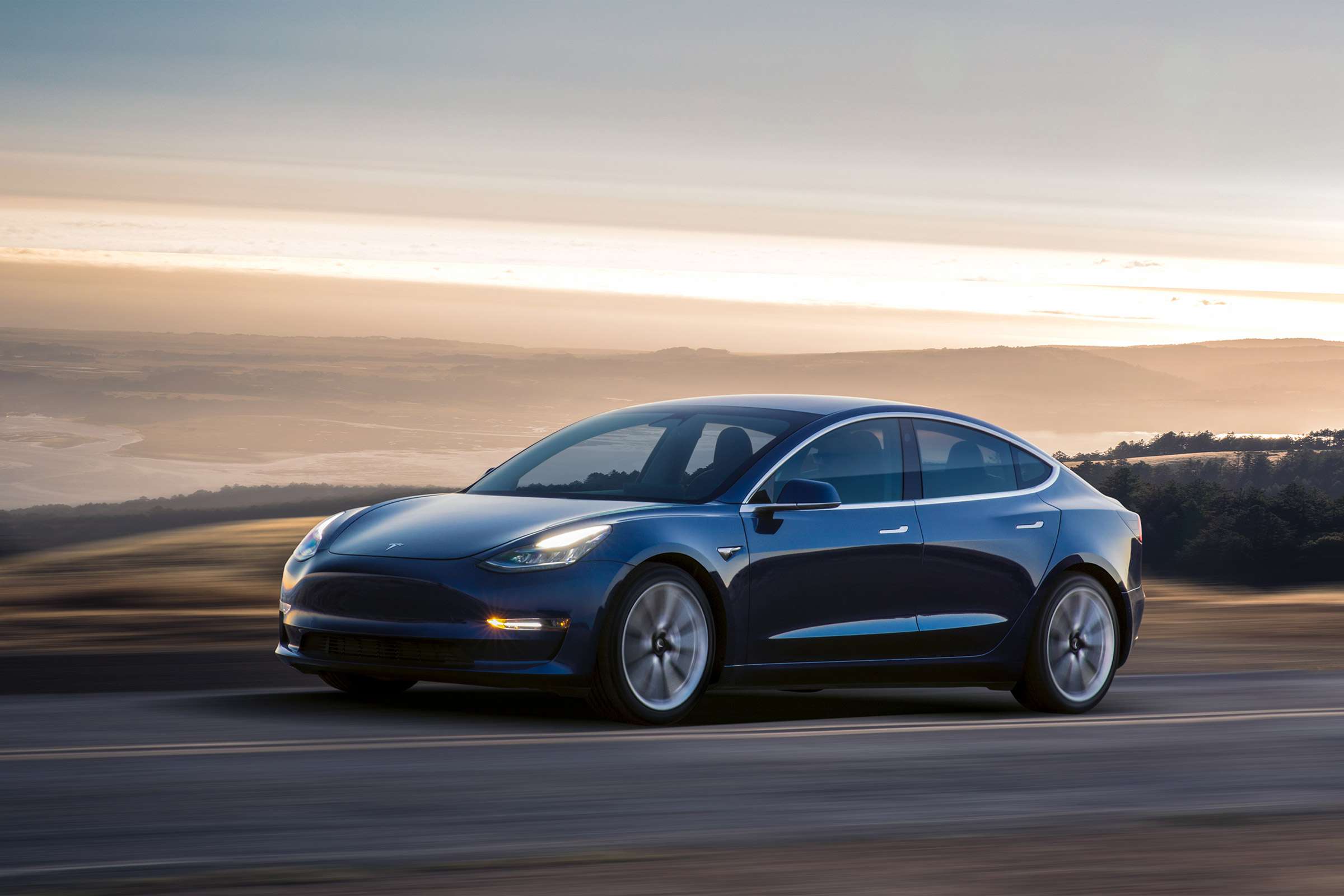 Taboola Ad Example 64139 - New Tesla Model 3: European Prices And Specs Revealed