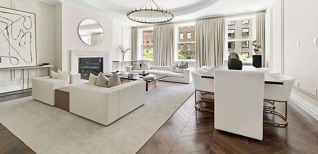 Outbrain Ad Example 48610 - Gloria Vanderbilt’s Childhood Manhattan Home Gets A $10 Million Price Cut