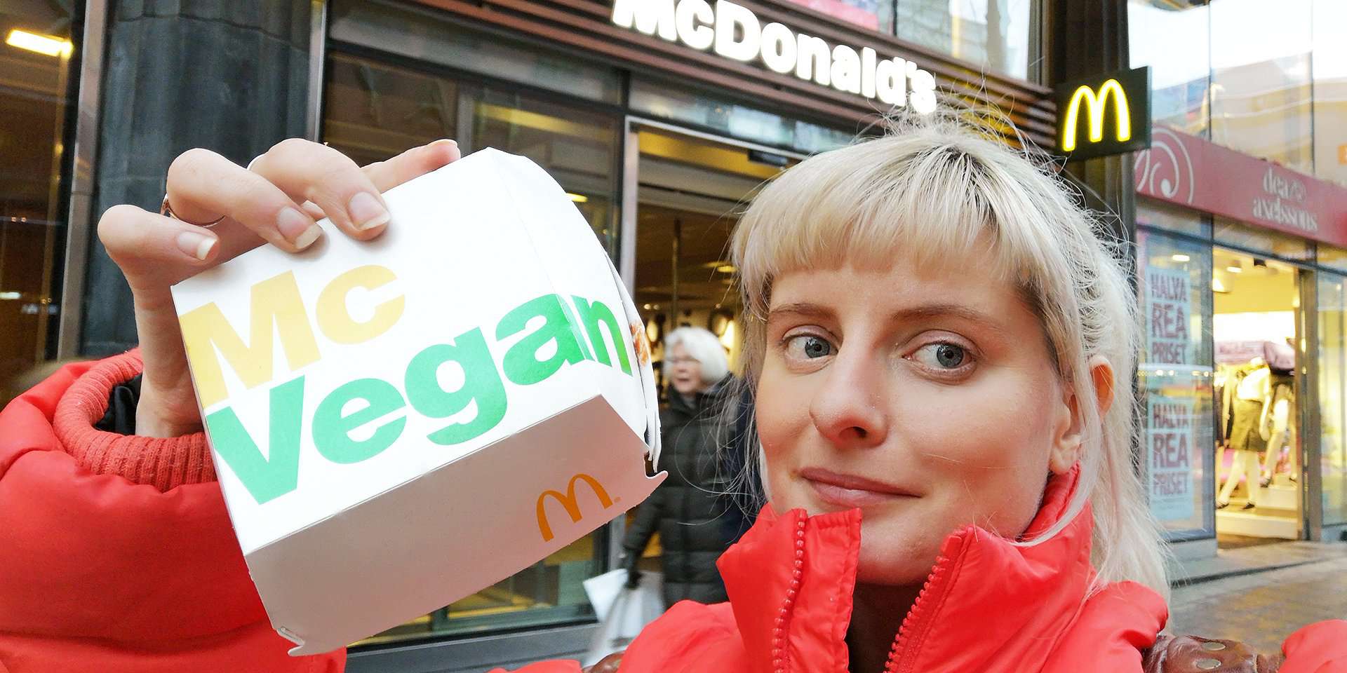Taboola Ad Example 63441 - We Tried All The Unique Menu Items At Swedish McDonald's — Including The McVegan