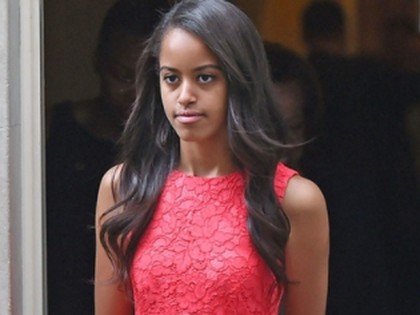 RevContent Ad Example 3398 - Malia Obama's New Yacht Is The Size Of 5 Football Fields