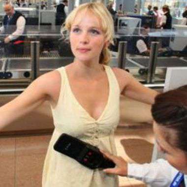 Yahoo Gemini Ad Example 42295 - 20 Hilarious Photos From Airports