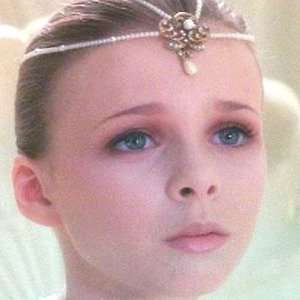 Zergnet Ad Example 64531 - The Empress From 'NeverEnding Story' Is 46 Now And Gorgeous