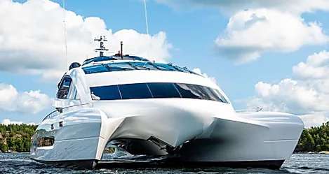 Outbrain Ad Example 44259 - Porsche-Designed Superyacht, Royal Falcon One, Hits The Market