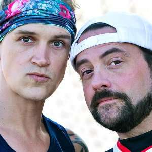 Zergnet Ad Example 67325 - Kevin Smith Pays Tribute To Jason Mewes As Reboot Wraps