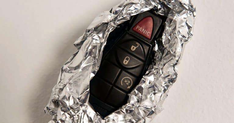 Taboola Ad Example 56056 - Why You Should Wrap Your Key Fob In Aluminum Foil