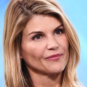 Zergnet Ad Example 66080 - The Final Nails Driven Into Lori Loughlin's Hollywood Coffin