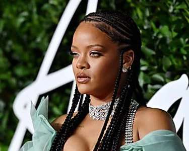 Outbrain Ad Example 30587 - Rihanna: El Selfie Sin Maquillaje Más Visto De 2020