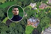 Outbrain Ad Example 52825 - Cristiano Ronaldo Selling Former Manchester Mansion For £3.25M