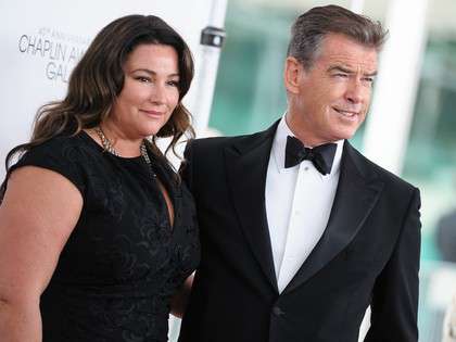 RevContent Ad Example 56372 - Pierce Brosnan's Wife Lost 105lb - Try Not To Gasp!