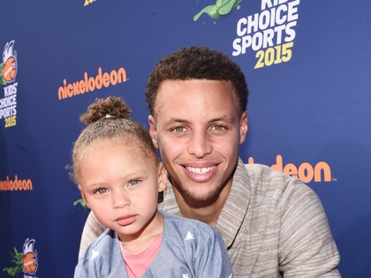 RevContent Ad Example 10712 - Steph Curry's Daughter Was A Cute Kid, But What She Looks Like Now Is Insane