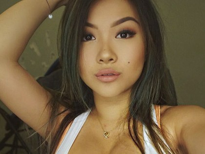 RevContent Ad Example 10763 - Stunning Asian Women Want Single Men From Los Angeles