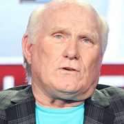 Zergnet Ad Example 50694 - Terry Bradshaw Apologizes For Racist 'Masked Singer' Comments