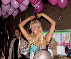 Content.Ad Ad Example 10914 - Extremely Overdone Celebrity Drunk Parties