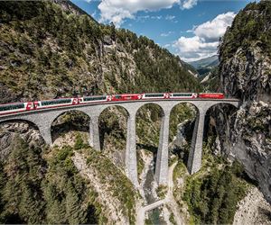 Content.Ad Ad Example 13884 - Railbookers Takes You On World's Most Scenic Train Journeys