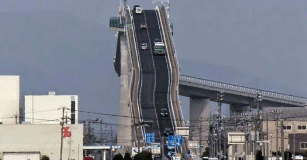 Taboola Ad Example 30559 - The 15 Most Scary Bridges On The Planet