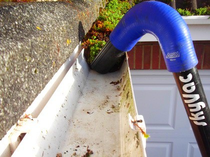 RevContent Ad Example 13547 - Avoid Cleaning Gutters For Life! See How This Revolutionary Product Can Help