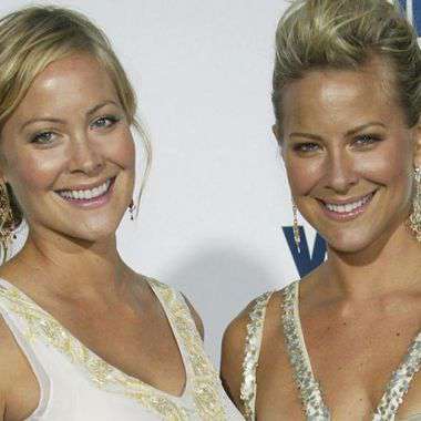 Yahoo Gemini Ad Example 32197 - 33 Celebrities You Didn't Know Were Twins