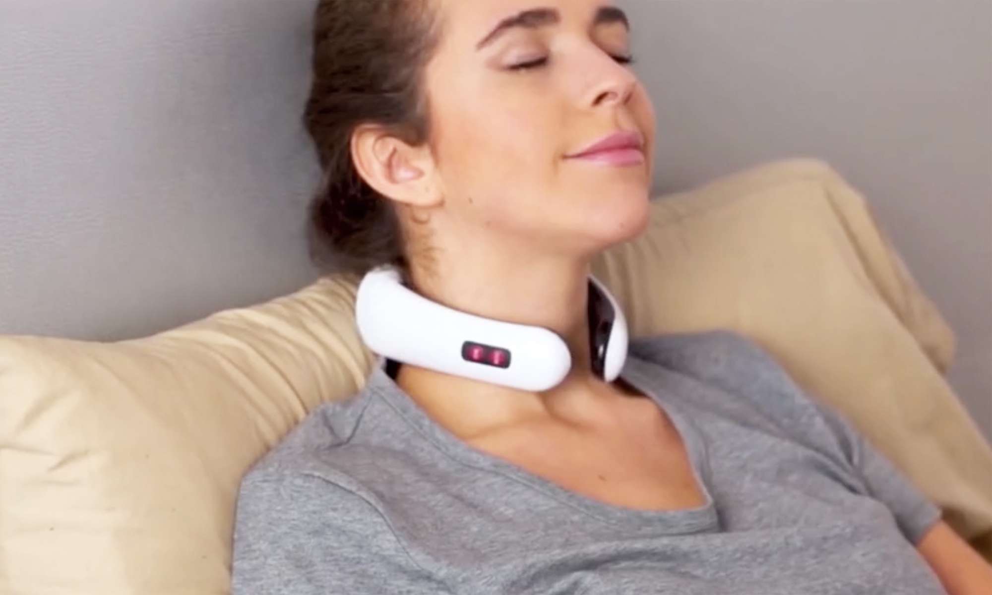 Taboola Ad Example 36821 - France: New Neck Relief Device Flying Off Shelves