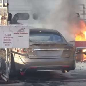 Zergnet Ad Example 60787 - Watch This Tiny Tesla Princess Car Catch Fire On CameraInsideevs.com