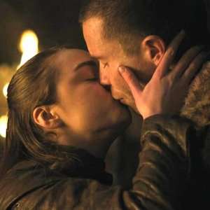 Zergnet Ad Example 49019 - What That Arya And Gendry Moment Really Meant