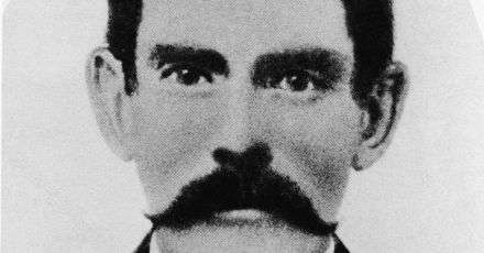 Yahoo Gemini Ad Example 46838 - The Gruesome True Story Of "Doc" Holliday