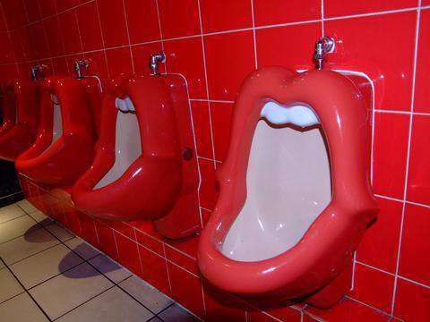 RevContent Ad Example 54260 - Ten Of The Weirdest Toilets Around The World You Would Love To Use